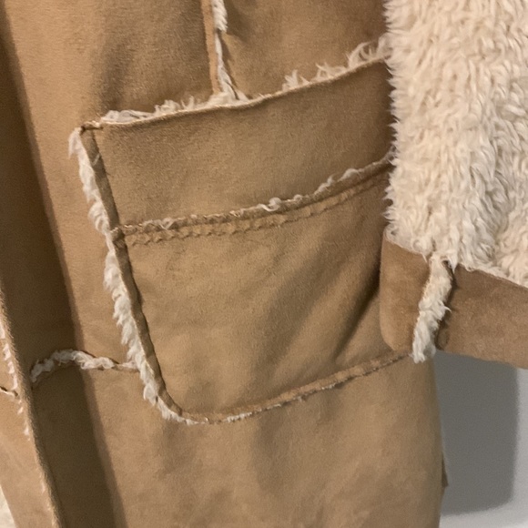 HEI HEI ANTHROPOLOGIE coat with Sherpa! - Picture 4 of 12